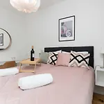 Apartamento Vespa Nearby By Renters