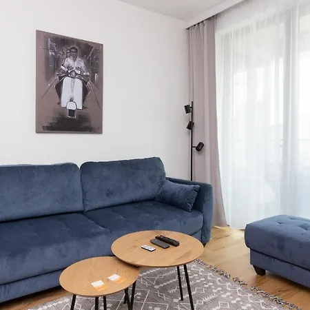 Vespa Nearby By Renters Gdynia