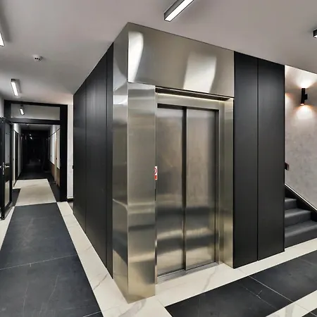 アパート Vespa Nearby By Renters *