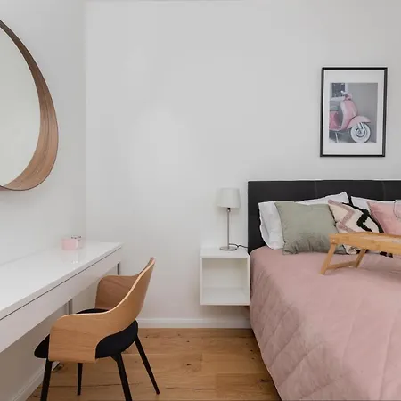 Vespa Nearby By Renters