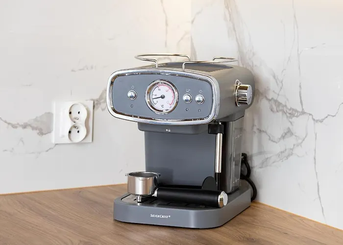 Vespa Nearby By Renters *