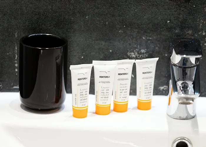 Vespa Nearby By Renters Lägenhet