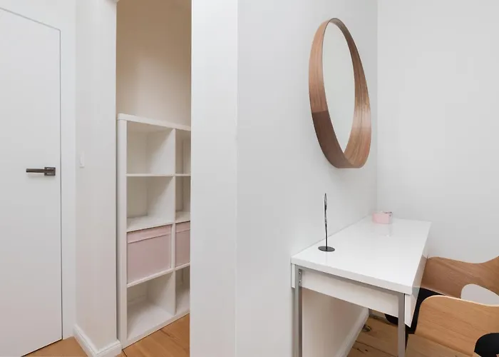 Vespa Nearby By Renters Lägenhet Gdynia